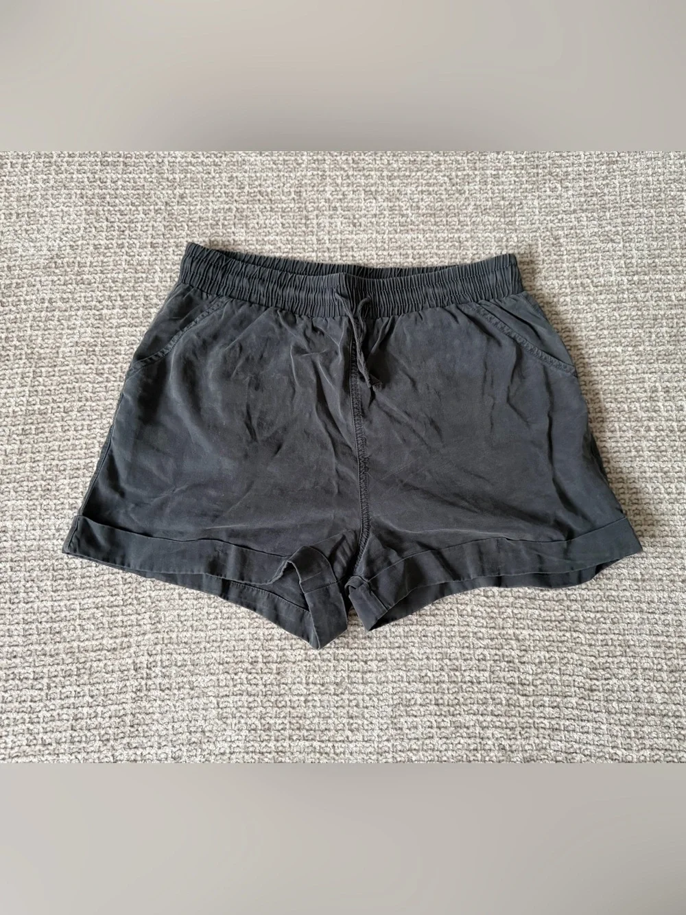 Universal Thread Charcoal Black Elastic Waist Shorts